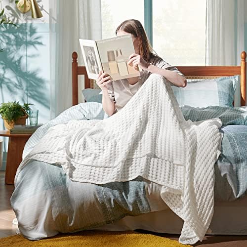 Bedsure Охлаждащо Бамбуковое Вафельное Одеяло и Пухени Алтернативни Възглавници размер Queen-size 2 опаковки